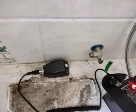 禅城屋顶漏水维修公司分享下卫生间漏水的危害及解决方法
